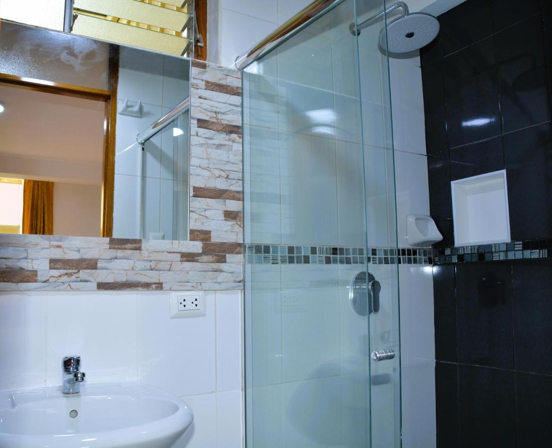 Hotel Inka Писак Екстериор снимка